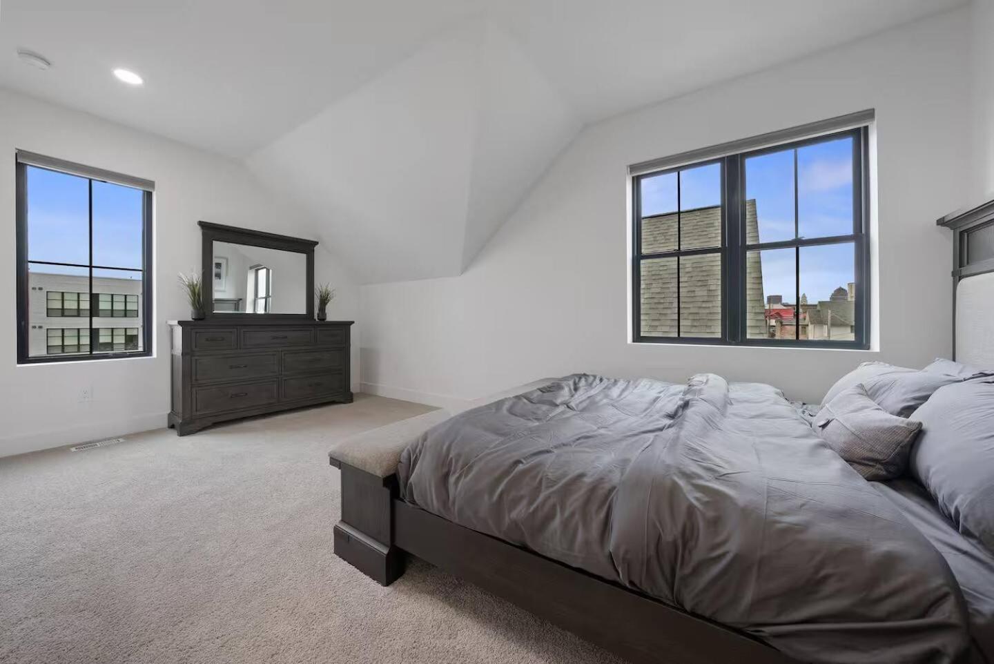 Short North Convention King Bed Free Parking Ferienhaus *